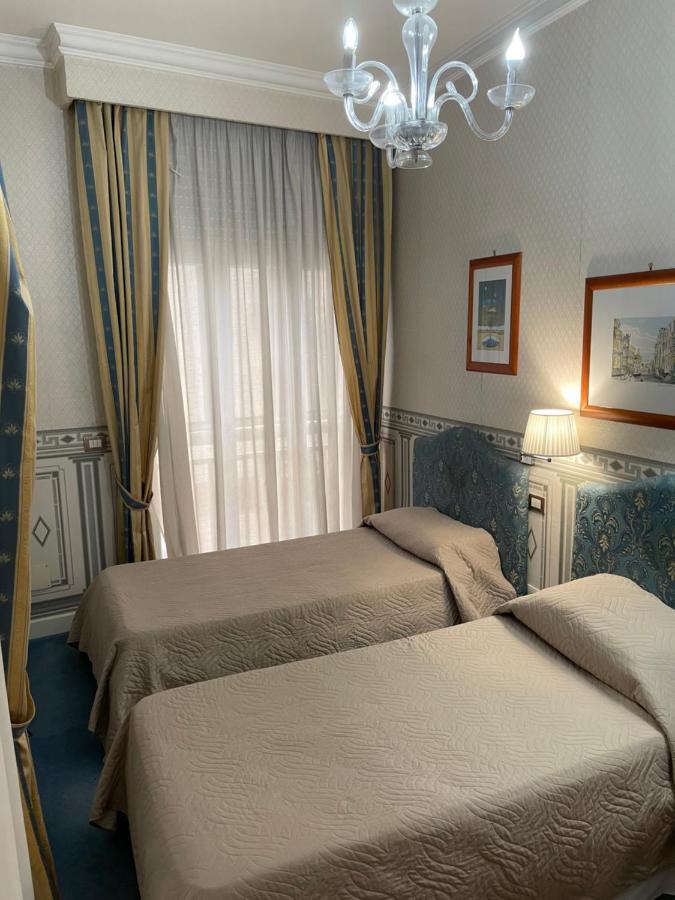 City Hall Catania Luaran gambar